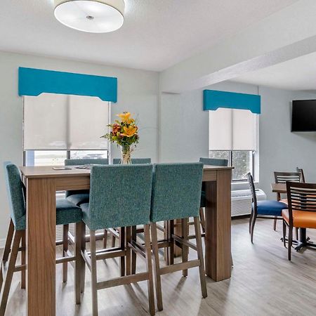 Clarion Pointe Hotel Jasper Luaran gambar