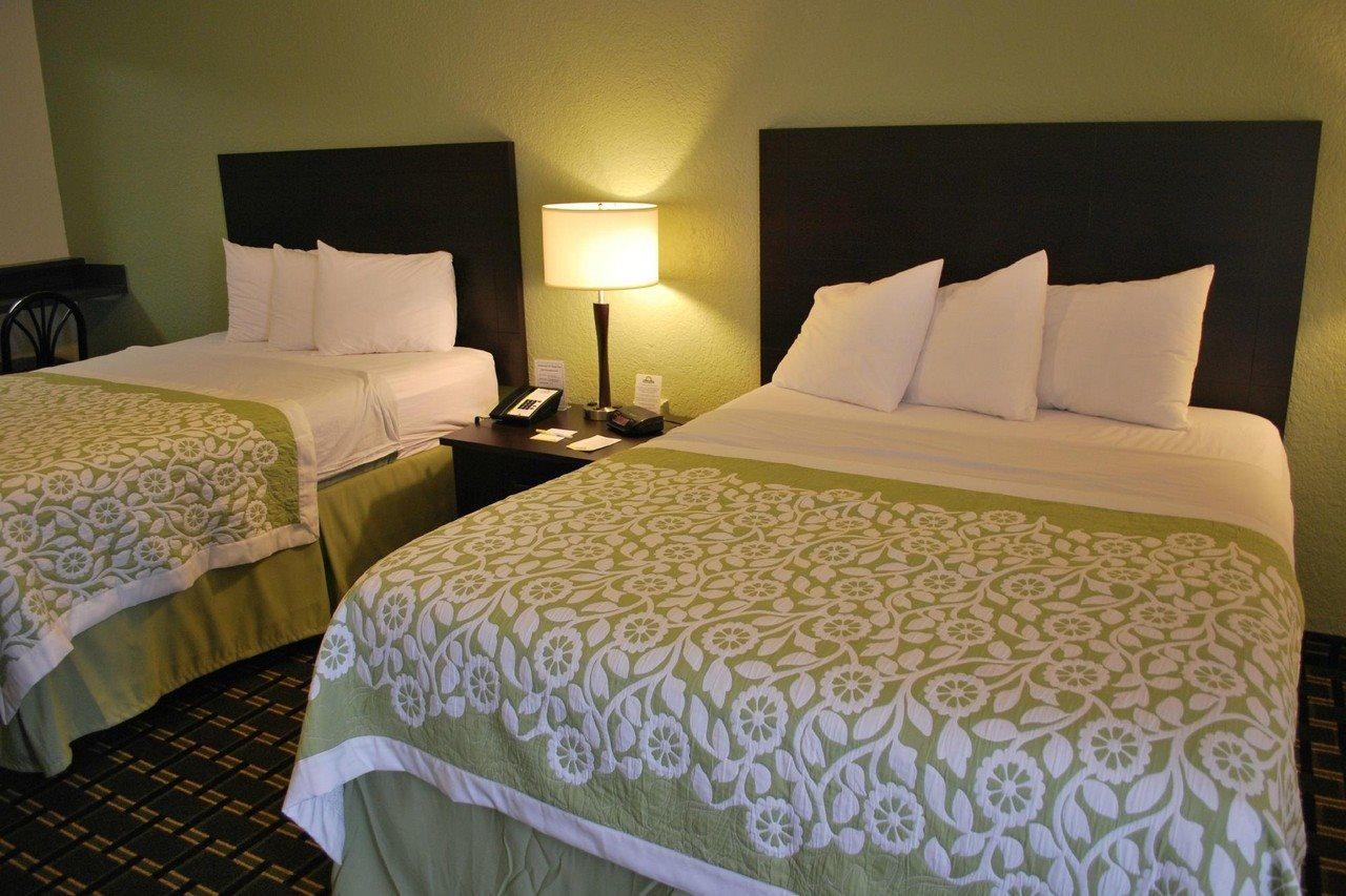 Clarion Pointe Hotel Jasper Luaran gambar