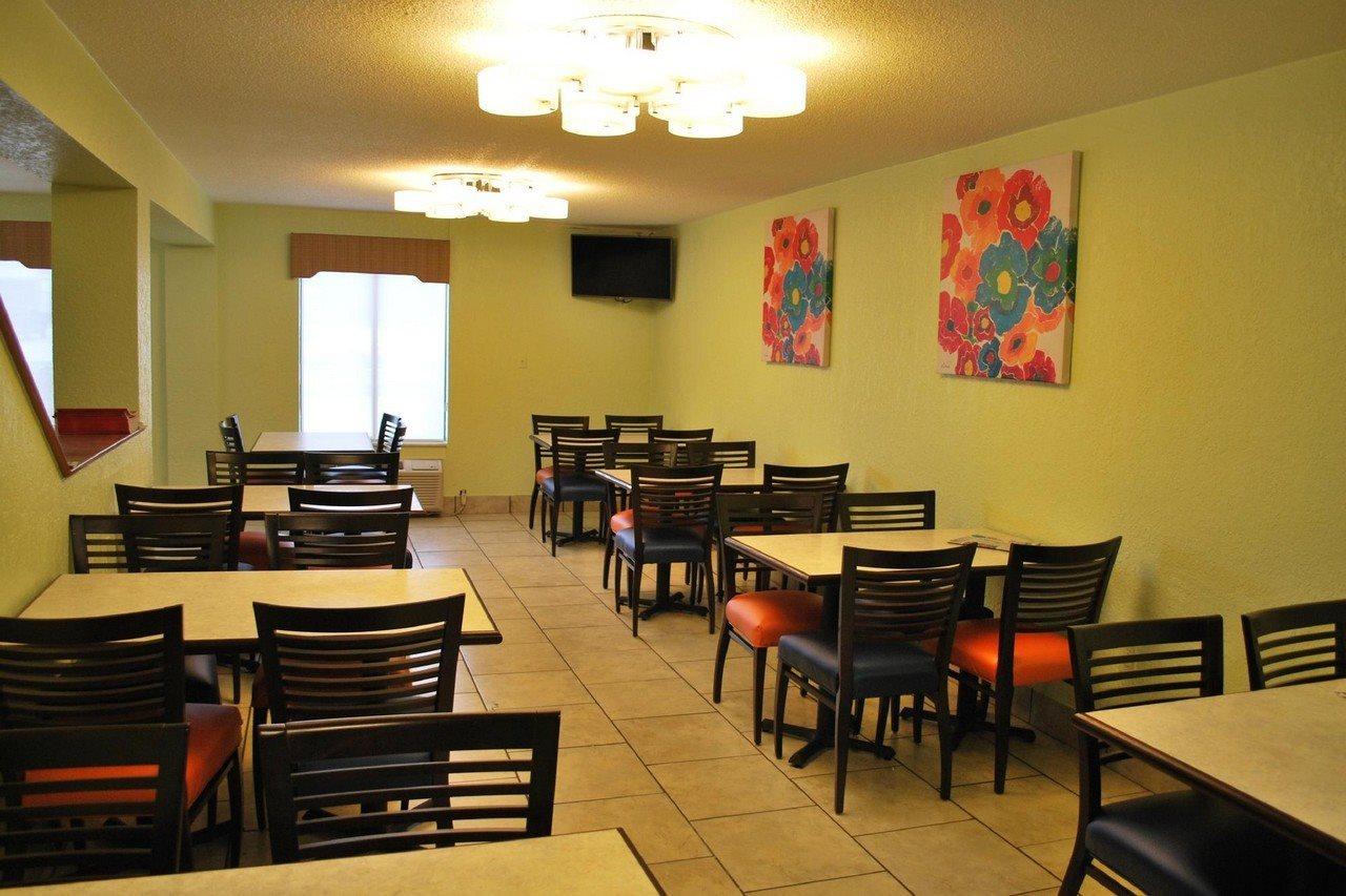 Clarion Pointe Hotel Jasper Luaran gambar